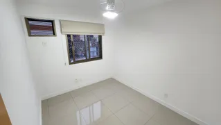 Apartamento com 3 Quartos para alugar, 84m² no Recreio Dos Bandeirantes, Rio de Janeiro - Foto 15