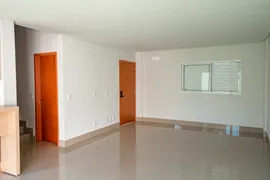 Casa de Condomínio com 3 Quartos à venda, 131m² no Sítios Santa Luzia, Aparecida de Goiânia - Foto 5