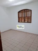 Casa com 2 Quartos para alugar, 170m² no Terra Preta, Mairiporã - Foto 12
