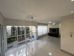 Casa de Condomínio com 3 Quartos à venda, 150m² no Umuarama, Uberlândia - Foto 3