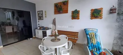 Sobrado com 2 Quartos à venda, 180m² no Jardim Columbia, Taubaté - Foto 4