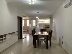 Casa com 5 Quartos à venda, 327m² no Lidice, Uberlândia - Foto 1