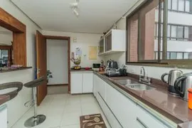 Apartamento com 3 Quartos à venda, 123m² no Petrópolis, Porto Alegre - Foto 24