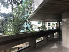 Apartamento com 6 Quartos para alugar, 800m² no Água Verde, Curitiba - Foto 15