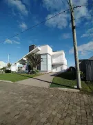 Casa de Condomínio com 4 Quartos para alugar, 247m² no Atlantida, Xangri-lá - Foto 2