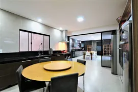 Casa com 3 Quartos à venda, 280m² no Vila Santa Cruz, Franca - Foto 8