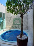 Casa com 3 Quartos para alugar, 220m² no Brasil, Uberlândia - Foto 23