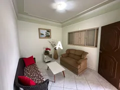 Casa com 3 Quartos à venda, 218m² no Alto Umuarama, Uberlândia - Foto 4