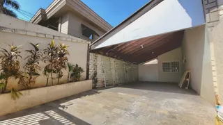 Casa com 3 Quartos para alugar, 150m² no Vila Santo Antonio, São José do Rio Preto - Foto 2