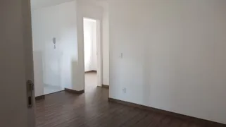 Apartamento com 2 Quartos para alugar, 40m² no Bonfim, Almirante Tamandaré - Foto 2