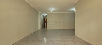 Apartamento com 3 Quartos à venda, 101m² no Jardim Irajá, Ribeirão Preto - Foto 4