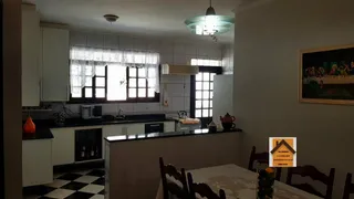 Casa de Condomínio com 3 Quartos à venda, 330m² no Alphaville, Santana de Parnaíba - Foto 10