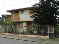 Casa com 3 Quartos à venda, 496m² no Laranjinha, Criciúma - Foto 2
