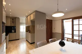 Casa com 4 Quartos à venda, 231m² no Cavalhada, Porto Alegre - Foto 42