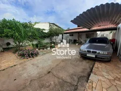 Casa com 3 Quartos à venda, 190m² no Cidade Jardim, Uberlândia - Foto 20