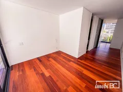 Casa de Condomínio com 4 Quartos à venda, 648m² no Balneário Santa Clara , Itajaí - Foto 32