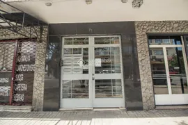 Apartamento com 2 Quartos para alugar, 46m² no São Geraldo, Porto Alegre - Foto 2