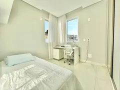 Casa com 3 Quartos à venda, 360m² no Serrano, Belo Horizonte - Foto 30