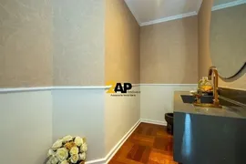 Casa de Condomínio com 4 Quartos à venda, 350m² no Morada dos Pinheiros Aldeia da Serra , Santana de Parnaíba - Foto 5