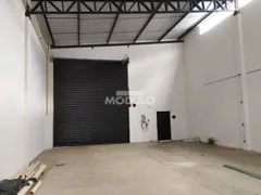 Galpão / Depósito / Armazém para alugar, 220m² no Marta Helena, Uberlândia - Foto 6