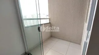 Apartamento com 2 Quartos para alugar, 52m² no Laranjeiras, Uberlândia - Foto 11