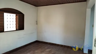 Casa com 3 Quartos à venda, 247m² no Vila Santa Helena, Goiânia - Foto 12