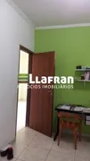 Casa com 3 Quartos à venda, 250m² no Jardim Oliveiras, Taboão da Serra - Foto 4