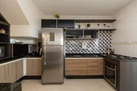 Casa de Condomínio com 3 Quartos à venda, 200m² no Santa Felicidade, Curitiba - Foto 9