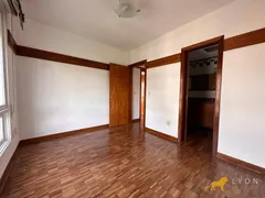 Apartamento com 2 Quartos à venda, 110m² no Petrópolis, Porto Alegre - Foto 32