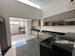 Casa de Condomínio com 3 Quartos à venda, 137m² no Jardim Santa Mônica II, Mogi Guaçu - Foto 2