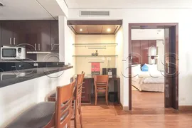 Flat com 1 Quarto para alugar, 60m² no Itaim Bibi, São Paulo - Foto 3