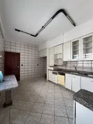 Casa com 6 Quartos para alugar, 330m² no Jardim Santo Antônio, Goiânia - Foto 7