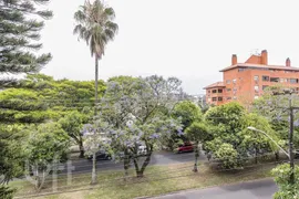 Apartamento com 3 Quartos à venda, 125m² no Jardim Lindóia, Porto Alegre - Foto 2