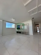 Apartamento com 3 Quartos para alugar, 168m² no Martins, Uberlândia - Foto 2