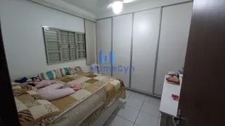 Casa com 3 Quartos à venda, 140m² no Jardim Helvécia, Aparecida de Goiânia - Foto 13