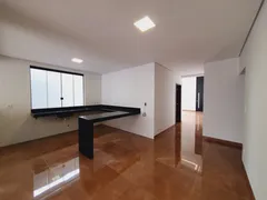 Casa com 3 Quartos à venda, 213m² no Jardim Karaíba, Uberlândia - Foto 14