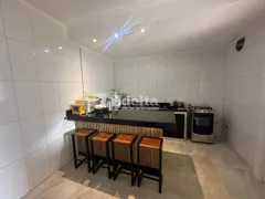 Casa com 3 Quartos à venda, 160m² no Jardim Brasília, Uberlândia - Foto 15