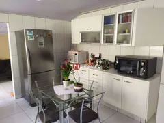 Casa com 3 Quartos à venda, 110m² no Industrial, Londrina - Foto 13