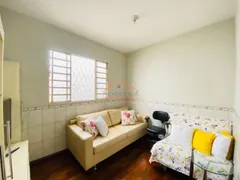 Casa com 4 Quartos à venda, 360m² no Industrial, Contagem - Foto 6