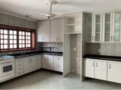 Casa Comercial com 4 Quartos à venda, 268m² no Parque das Laranjeiras, Itatiba - Foto 4