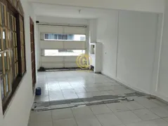 Casa com 3 Quartos à venda, 210m² no Parque dos Principes, Jacareí - Foto 4