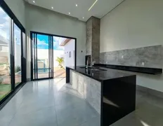 Casa de Condomínio com 3 Quartos à venda, 205m² no Petrópolis, Várzea Grande - Foto 10