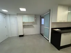 Apartamento com 4 Quartos para alugar, 300m² no Leblon, Rio de Janeiro - Foto 22
