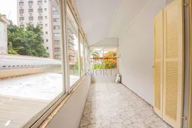 Casa com 4 Quartos para alugar, 225m² no Rio Branco, Porto Alegre - Foto 12