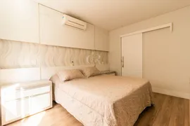 Casa de Condomínio com 3 Quartos à venda, 243m² no Campo Comprido, Curitiba - Foto 28