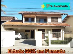 Casa com 4 Quartos à venda, 202m² no Bucarein, Joinville - Foto 1