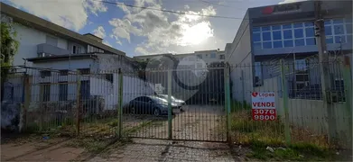 Terreno / Lote / Condomínio à venda, 818m² no Santa Maria Goretti, Porto Alegre - Foto 10