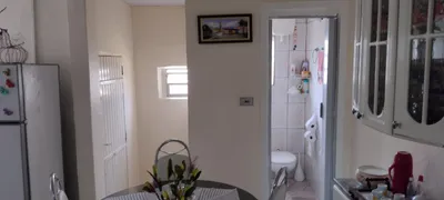 Casa com 4 Quartos à venda, 200m² no Jardim Maria Rosa, Taboão da Serra - Foto 11