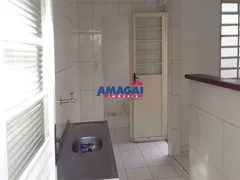 Casa com 2 Quartos à venda, 64m² no Jardim Bela Vista, Jacareí - Foto 2