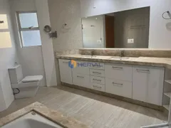 Apartamento com 4 Quartos para alugar, 236m² no Zona 01, Maringá - Foto 43